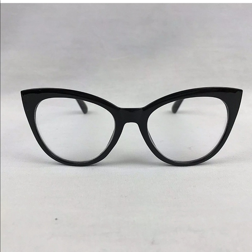 Betsey Johnson +2.00 Kitschy Reading Glasses
